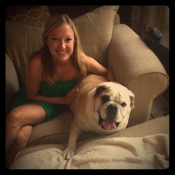 Meet your Posher, Allyson - Picture 1 of 1